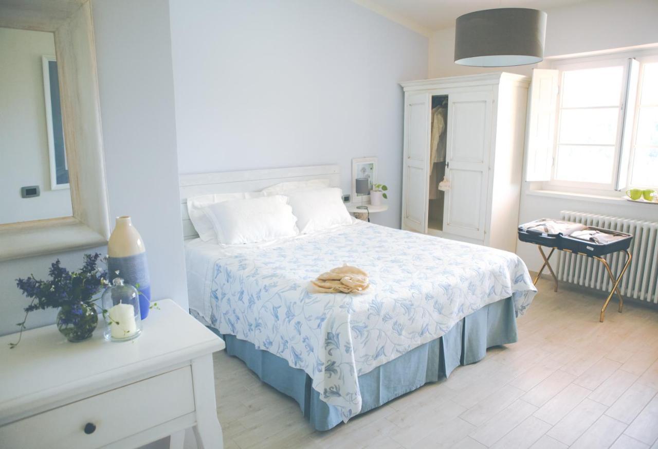 Al Gattosaggio Bed and Breakfast Montecarlo Exteriör bild